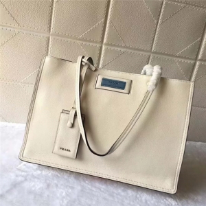 1BG122 �����_�ִ�  СţƤ�ִ� PRADA���� ���ð� ��ɫ