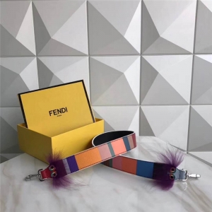 820 Fendi�ҵ� ��ë�N�� ƴɫɫ�K�D�� �Ų��L�玧 ��ɫ