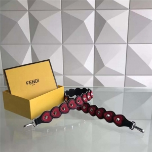 821 Fendi�ҵ� �������� ���Ļ���� �Ų��L�玧 ����t