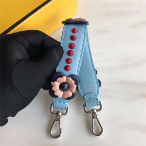 832 Fendi�ҵ� �������� �����F���T�  �Ųʶ̼玧 ˮ�{ɫ