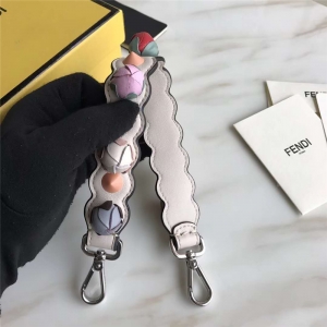 827 Fendi�ҵ� �������� �����F���T� �Ųʶ̼玧 ��ɫ����