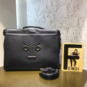 3262 Fendi�ҵ� СţƤ����� �����b��� �ҵϹ��İ� ��ɫ