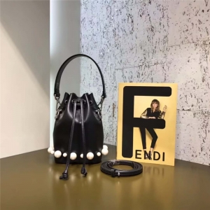 010 Fendi�ҵ� MON TR��SOR ����Y� ��ɫ ���KˮͰ�� ��ɫ