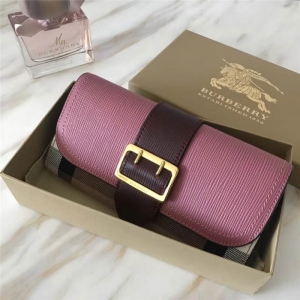 Burberry�¿� �͌����X�� Ƥ�� �L���X�A ���ƼyСţƤ ��ɫ 