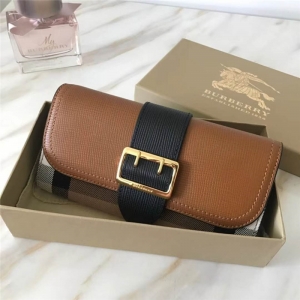Burberry�¿� �͌����X�� Ƥ�� �L���X�A ���ƼyСţƤ ���Sɫ
