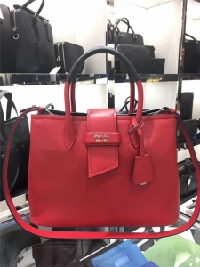1BG148 Prada�����_ �M��СţƤ ƴɫƴƤ Ů�����