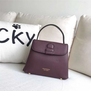 Burberry�͌��� �������� �ژ��n�� ���ذ� ���ø�� ��ɫ