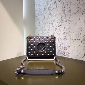 610 FENDI�ҵ� �����ִ� ţƤԭ������� �pɫ�T� ��ɫ