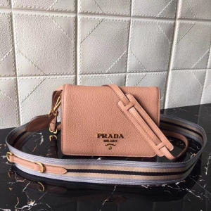 1BH102 Prada���� �����_Ů�� prada�μ�� prada¹Ƥ�y 朗l�ְ� ��ɫ