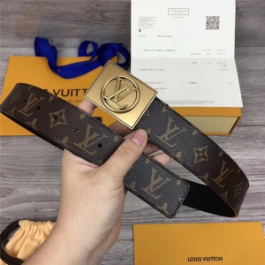 M0024 LOUIS VUITTON ������Ʒ LVƤ�� ţƤƤ�� ���ٰ�� ��ɫ