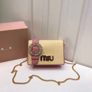 5BF068 MIUMIU�����¿� �ݾ�Ƥ�� ��ˮ������ �D�i���w ��� �ϼtɫ