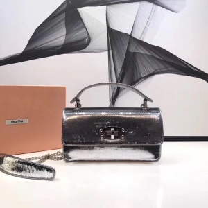 5BD115 MIUMIU�����¿� �ֹ���Ƭ ���D�i ���w朗l�� ��ɫ