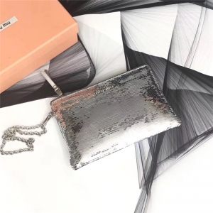 5NH81C MIUMIU�����¿� �ֹ�����C ��Ƭ�μ����ð� �yɫ