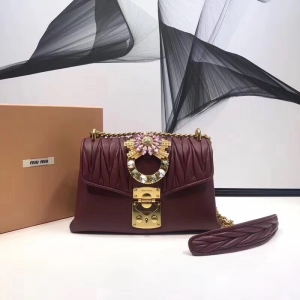 5BD103 MIUMIU��������� СţƤ ��ˮ���b��� �����i �米�� ���tɫ
