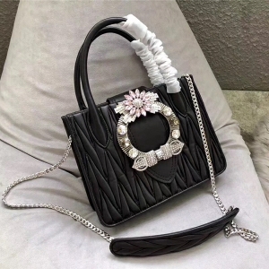 5BA081 �����¿� MIU LADY С��Ƥ ��ˮ�����@�b� ������ ��ɫ�׿�