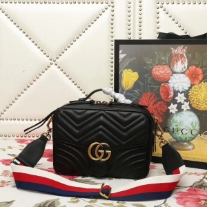 498100 Gucci GG Marmontϵ�� �W�p ���w �米�� ��ɫ