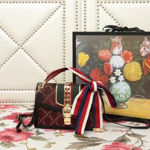 524405 GUCCI Sylvie�¿� �z�qƴƤ �����Y���� �μ�Ů�� ���tɫ