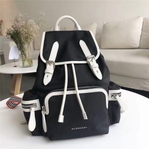 40787611 Burberry ��̖ The Rucksack ƴɫ����Ƥ�� ܊�ñ��� ��ɫ
