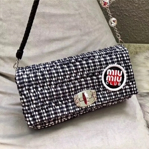 5BD233 MIUMIU���� �����¿� �Ứ���y �@ʯ朗l�� �ڸ���