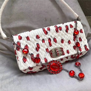 5BD233 MIUMIU���� �����¿� �Ứ���y �@ʯ朗l�� ��ɫ