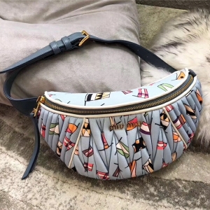 5BL009 MIUMIU���� �����¿� ��Ƥ�ް� Ϳ�f�O(sh��)Ӌ �ذ����� �\�{