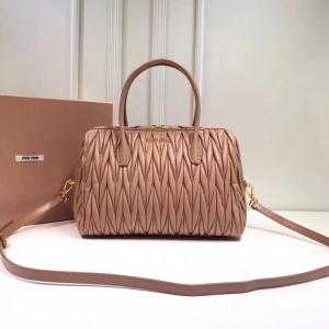 5BB033 MIUMIU���� �����¿� TOP HANDLE ܛ�������� ����