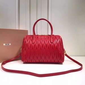 5BB033 MIUMIU���� �����¿� TOP HANDLE ܛ�������� �tɫ