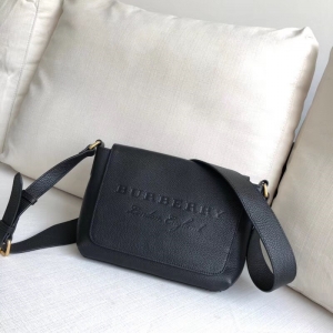 Burberry��ʹ�� �͌������ �͌���μ�� �͌�����ʹ�� ��ɫ