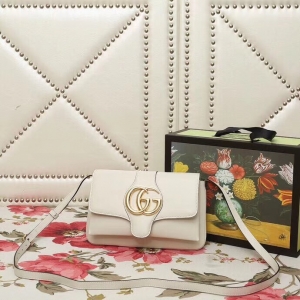550129 Gucci Arliϵ�� С̖ �pG���w �͹ż米�� ��ɫ