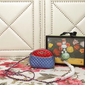 534951 GUCCI 2018�ﶬ �Ӊ�Ƥ�� ɫ��ƴ�� �����ִ� �tƴ�{