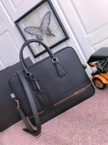 2VE368 �����_�а� �����_��ʿ���İ� PradaţƤ�� ��ɫ