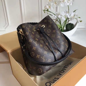 M43985 LV N��ONO�� �ִ� LVŮ�� �����ֱ� LVˮͰ�� ��ɫ