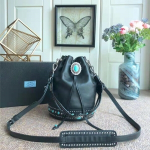 lBE011 PradaŮ�� �����_�μ�� �{��ʯ�b� Prada���KˮͰ�� ��ɫ