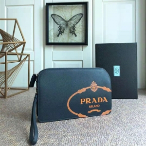 2VF056 Prada�п��ְ� Saffianoʮ�ּyţƤ �zӡ�՘�(bi��o) �����_(d��)���ð� ���{(l��n)ɫ