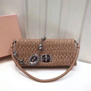 5BD233 MiuMiu ������Ʒ �@ʯ朗l�� MiuMiu�ְ� MiuMiu朗l�� �r��ɫ