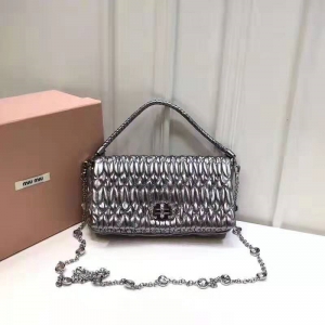 5BD417 MiuMiuŮ�� �������� MiuMiu����� MiuMiu朗l�� ����ɽ��y ���ɫ