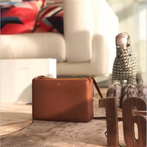 CelineŮ��  ِ�հ��� Celine�μ�� ِ��ƴ��Ů�� ţƤ�ְ� ��ɫ