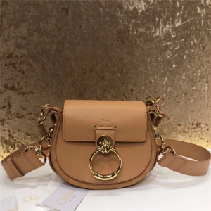 Chloe ������ ChloeС�i�� Tess�ִ� СţƤ��Ƥ ChloeŮ�� Ư����