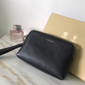 Burberry�¿��а� СţƤʮ�ּy �͌������ð� �๦���ְ� ��ɫ