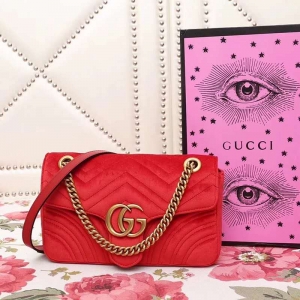 443947 GucciŮ�� GG Marmontϵ�� ���Z�q С̖ ���Y朗l�� Gucciб��� ܽ�ؼt