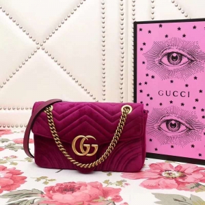 443947 GucciŮ�� GG Marmontϵ�� ���Z�q С̖ ���Y朗l�� Gucciб��� õ��ɫ