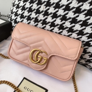 476433 Gucci GG Marmontϵ�нW�pƤ�ﳬ�����ִ� ��ɫ