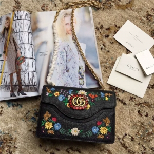 499617 Gucci�μ�� Ƥ�ﻨ�� ؈����C ���w ���YWOC朗l�� ��ɫ