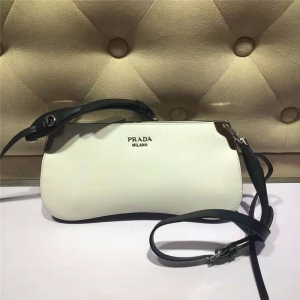 1BH111 Prada SidonieŮ�� �����_Ƥ��μ�� СţƤ �����_�米�� ��ɫ