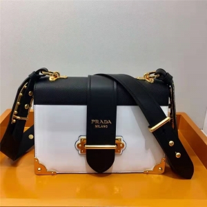 1BD178 Prada Cahier�ִ� ��̖ СţƤ �����_�μ�б��� �����