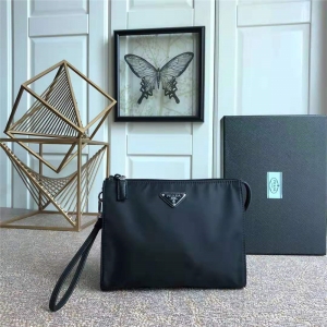 2NE789 Prada�а� Prada2019�¿� ������߅ϴ���� �����_���ð� ��ɫ