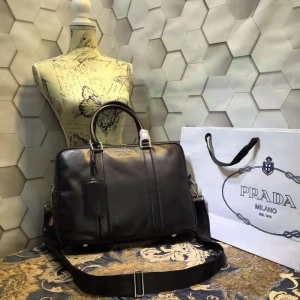 Prada�����_�а� Prada��ʿ���İ� СţƤܛƤ �����_����� ��ɫ