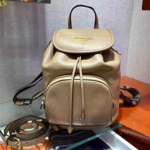 1BZ035 PradaŮ�� ¹Ƥ�yţƤ ���K���w�米�� �����_�p��� ����ɫ