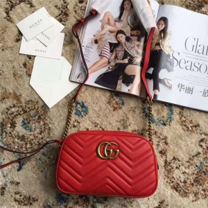 476433 Gucci ���YŮ�� �W�pƤ�� Gucci Nano ���Y����ִ� �tɫ