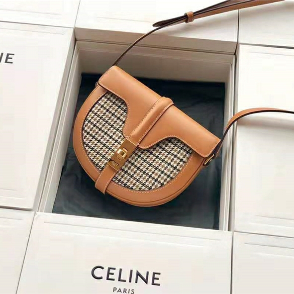 188013 Celineِ�� BESACE 16 С̖(h��o)��� ����ƴСţƤ Celine�ִ� �S��ɫ
